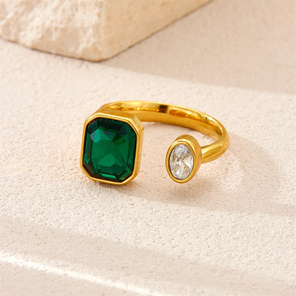 Emerald Button Ring